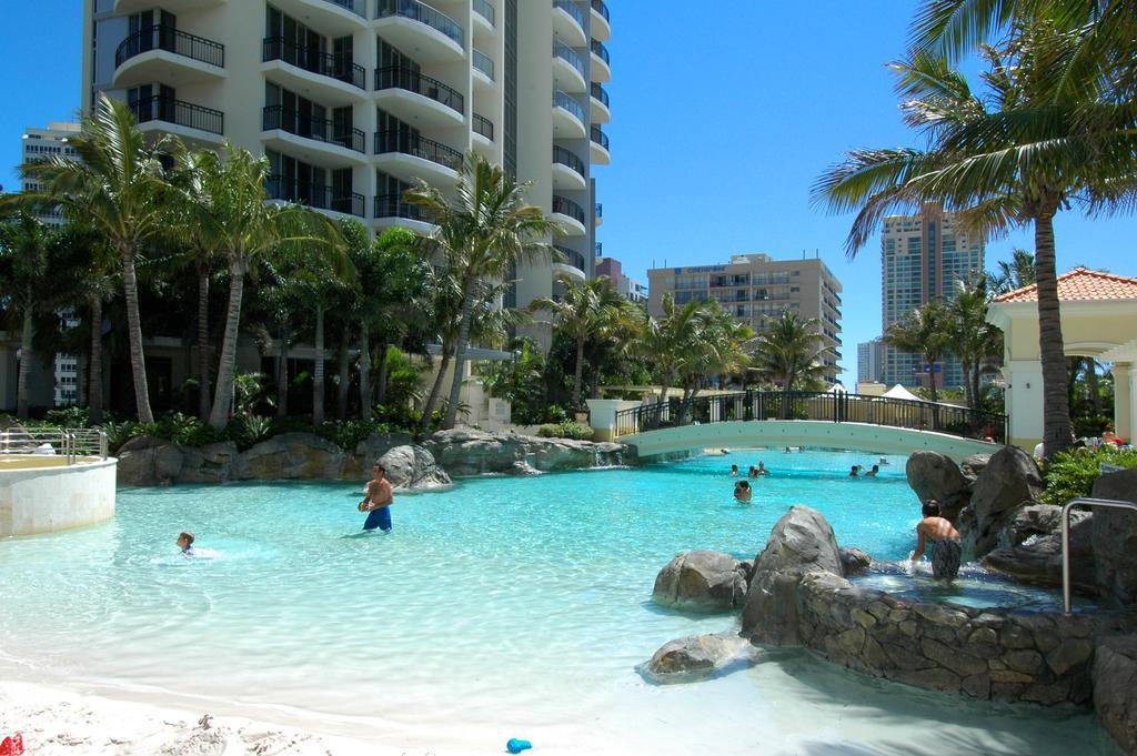 Chevron Renaissance - Hr Surfers Paradise ゴールドコースト エクステリア 写真